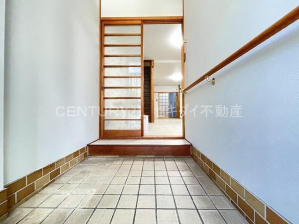 フォレストヒルズ西弓削連棟貸家