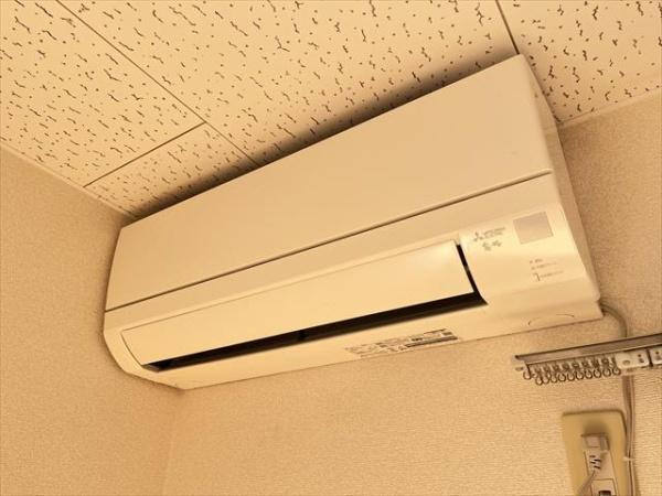 アンプルールクラージュエトッフ