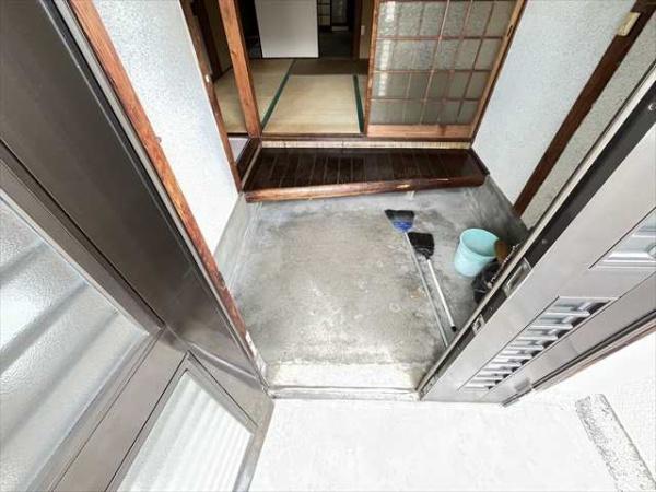 小川平屋