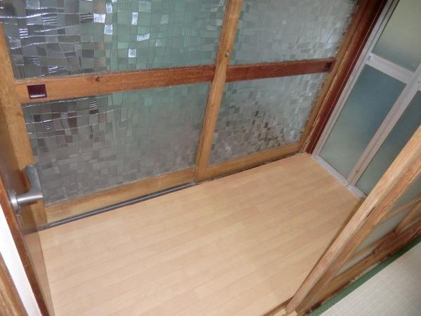 小川平屋