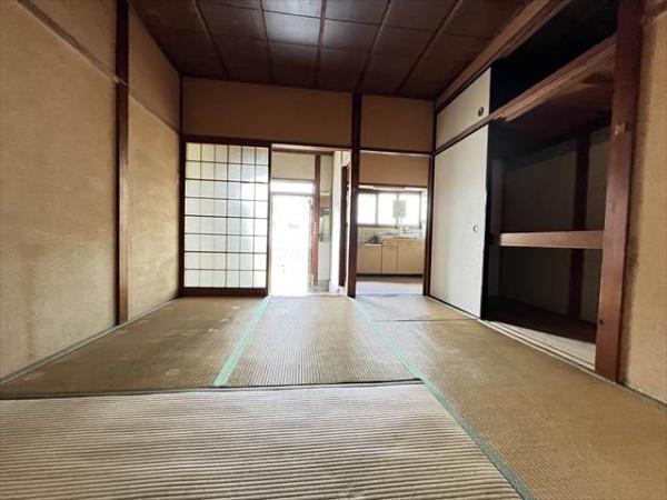 小川平屋