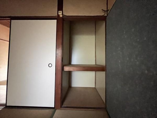 小川平屋