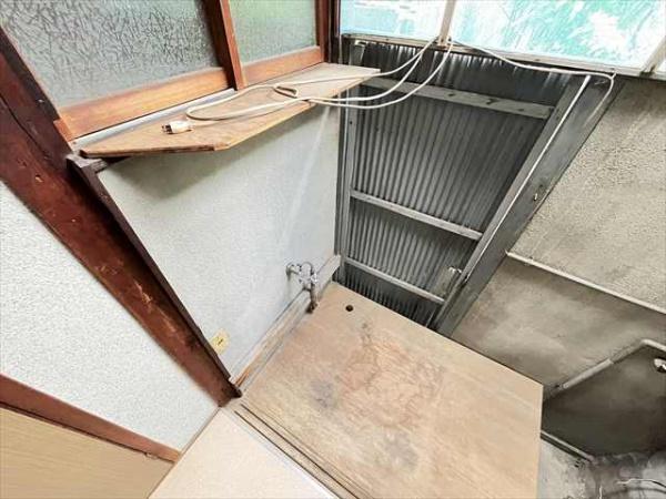 小川平屋