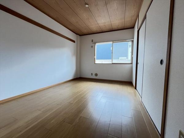 サンライフイナバ