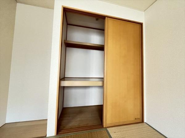 フローラ志紀Ｂ棟