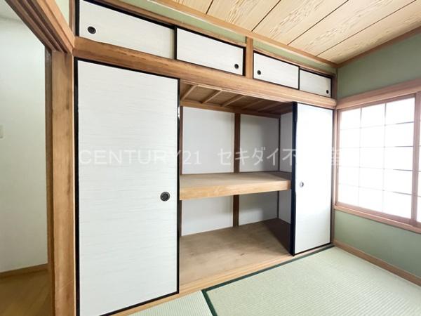東山本町1丁目ガレージ付き戸建て
