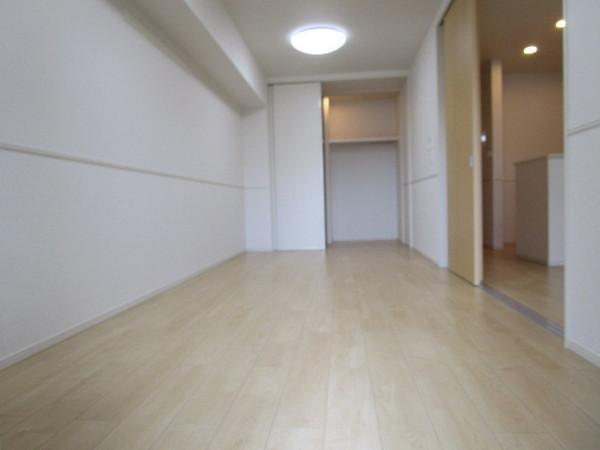 ノーブルセピア山本