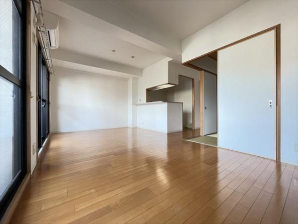 エスリード八尾光町