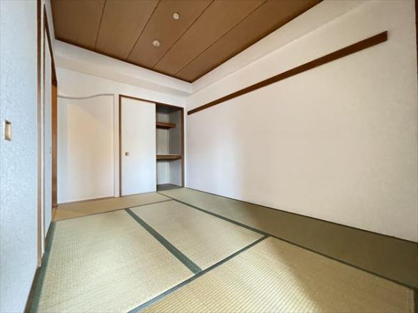 エスリード八尾光町