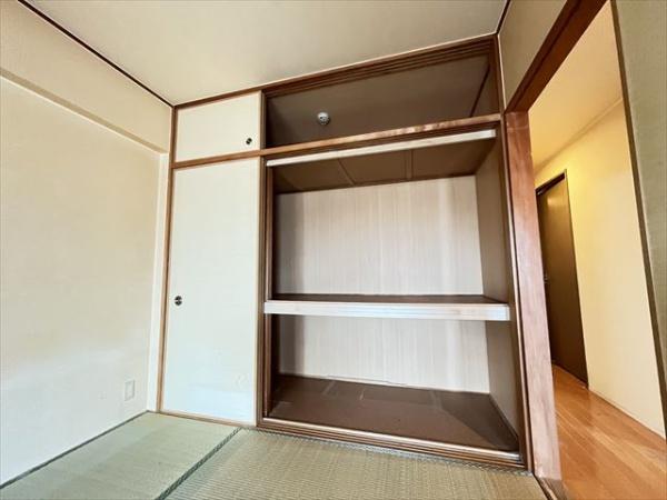 アディーレ八尾