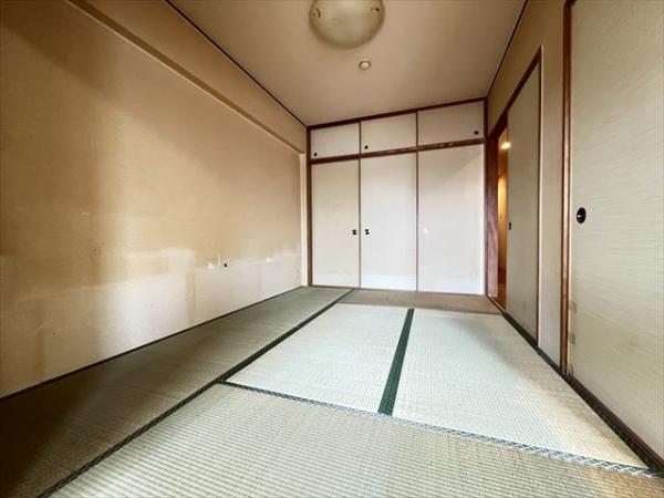 アディーレ八尾