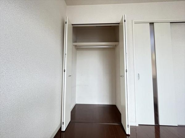 エレガンツァ南本町