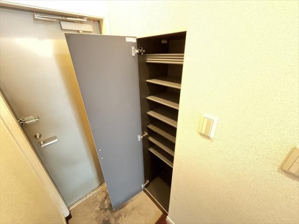 エレガンツァ南本町