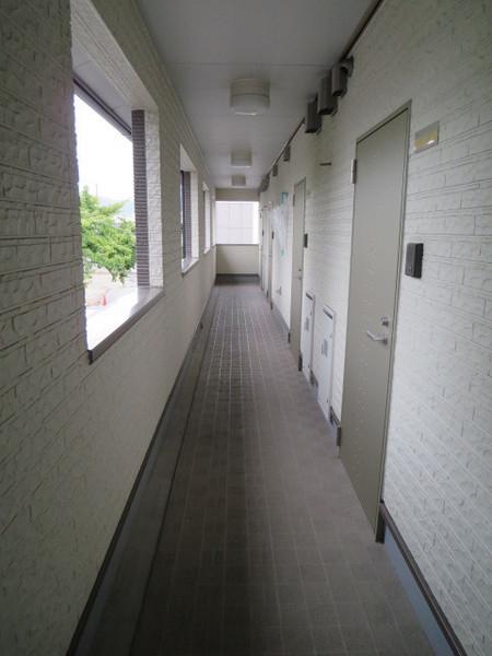 エレガンツァ南本町