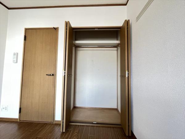 ハイツせせらぎ八尾