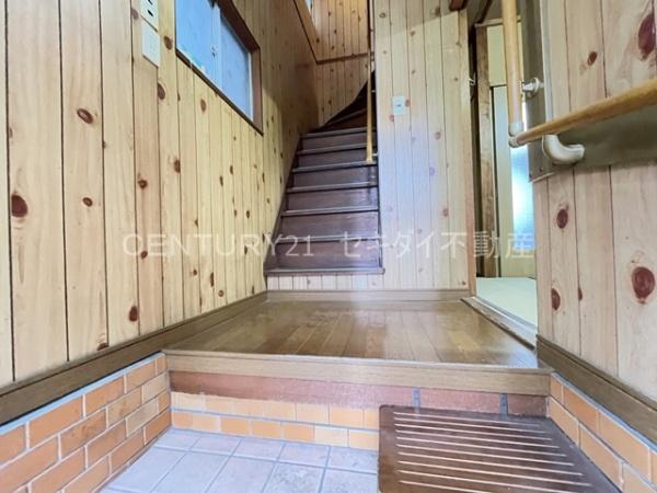 山本町北6丁目貸家