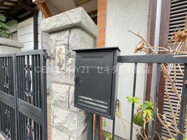 山本町北6丁目貸家