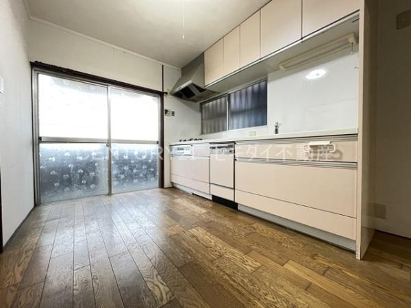 山本町北6丁目貸家