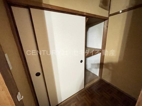 山本町北6丁目貸家