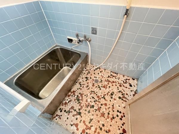 山本町北6丁目貸家