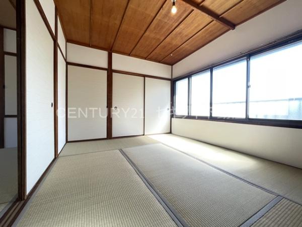 ロッヂt高安町北5丁目貸家