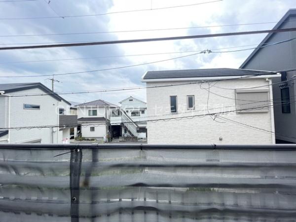 明美町2丁目貸家