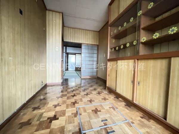 明美町2丁目貸家