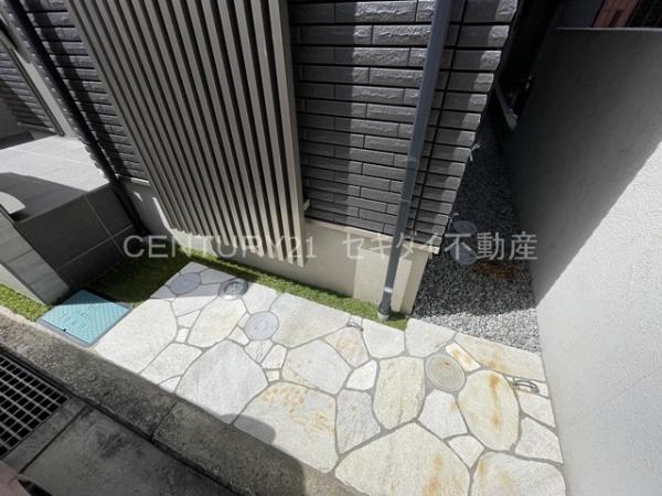 南植松町5丁目戸建て