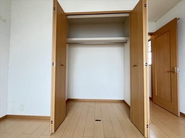 東大阪市衣摺３丁目のアパート