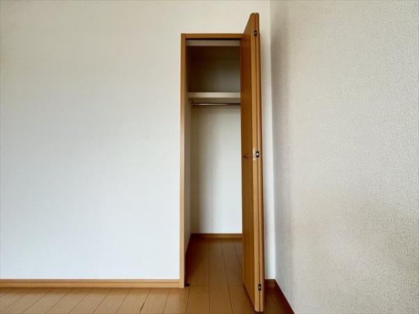 東大阪市衣摺３丁目のアパート