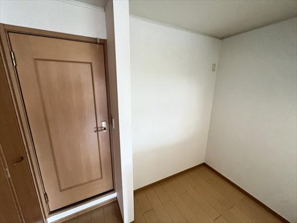 東大阪市衣摺３丁目のアパート