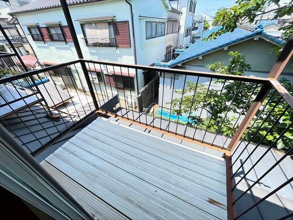 松山町テラスハウス（車庫付き）