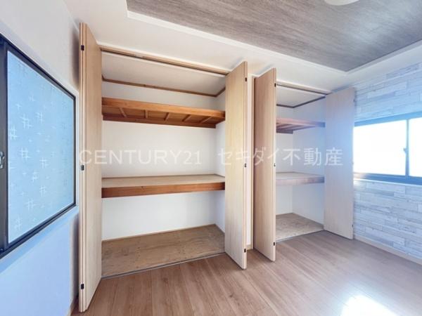 西弓削2丁目戸建て
