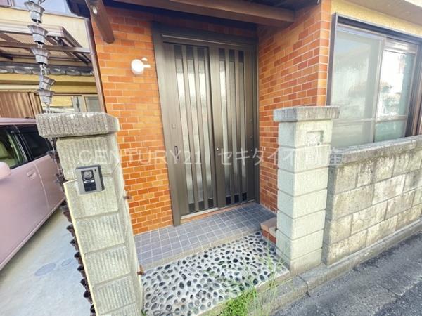 西弓削2丁目戸建て