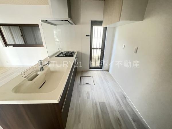 西弓削2丁目戸建て