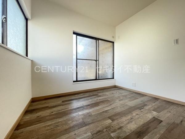 西弓削2丁目戸建て