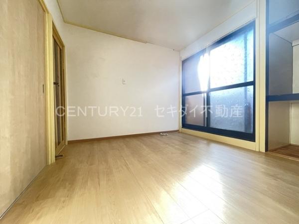 八尾木1丁目貸家