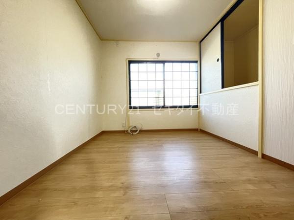 八尾木1丁目貸家