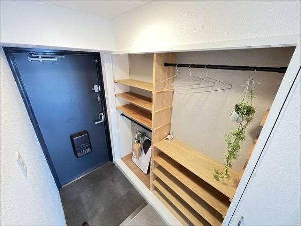 プロスベール高安