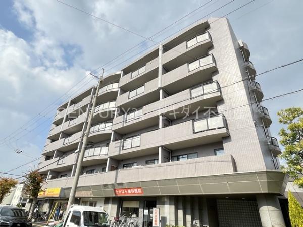 プロスベール高安