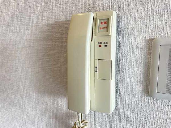 プロスベール高安