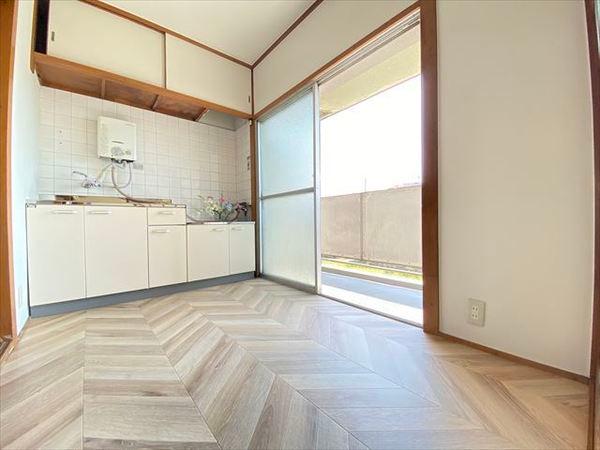 朝風マンション