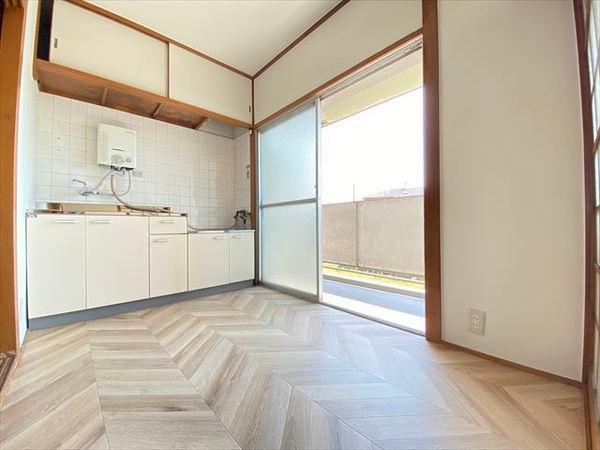 朝風マンション