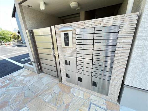 フジパレス教興寺三丁目Ⅱ(エントランス)