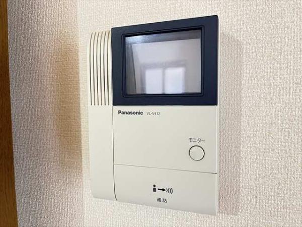 サニーコートC