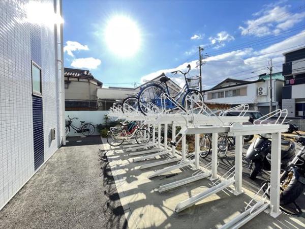 クレスト八尾