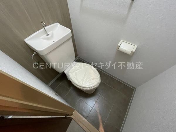 サンハイツ南本町