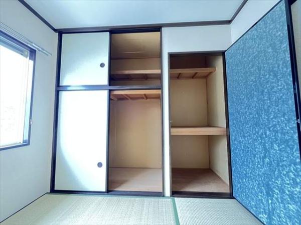 西岡ハイツ(収納)