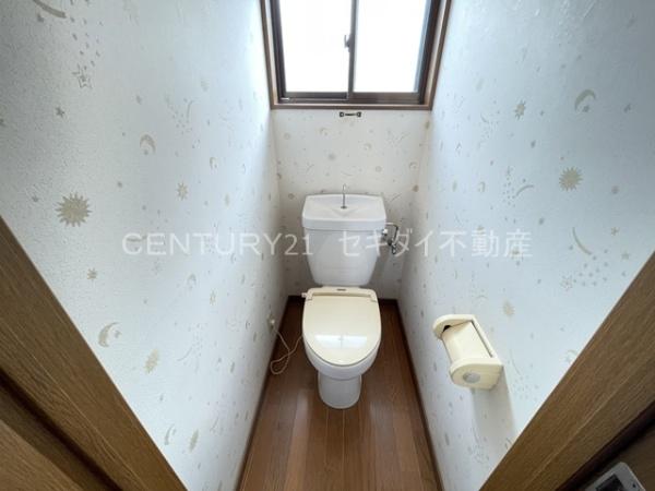 郡川6丁目戸建て(トイレ)