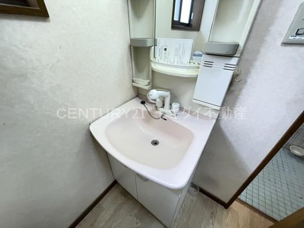 郡川6丁目戸建て(洗面台・洗面所)